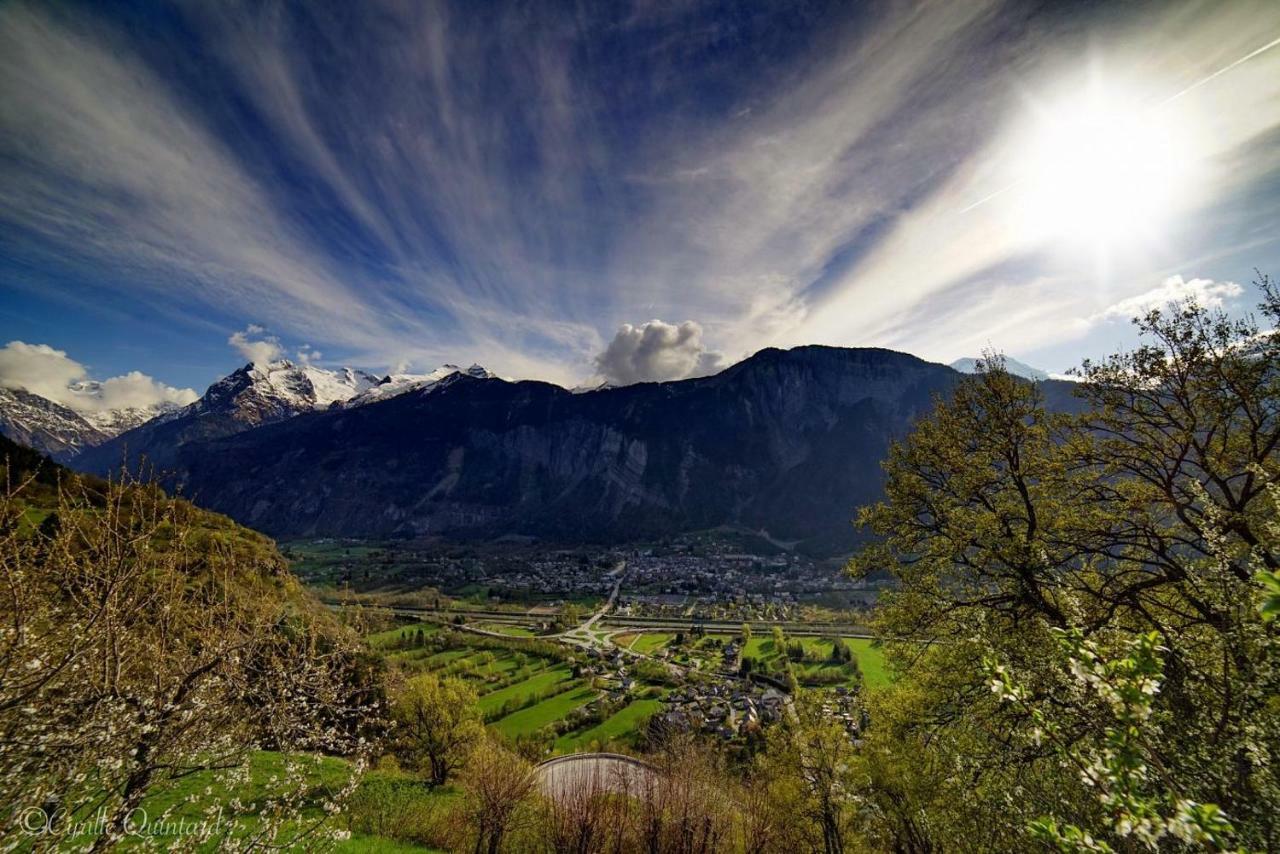 Les Lys Oranges Le Bourg-dʼOisans Exterior foto